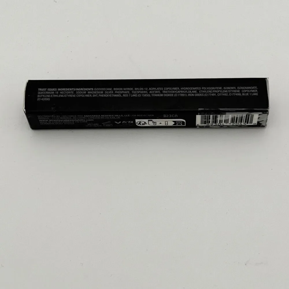 Anastasia Beverly Hills Liquid Lipstick in Shade Trust Issues Darker Red New 3.2